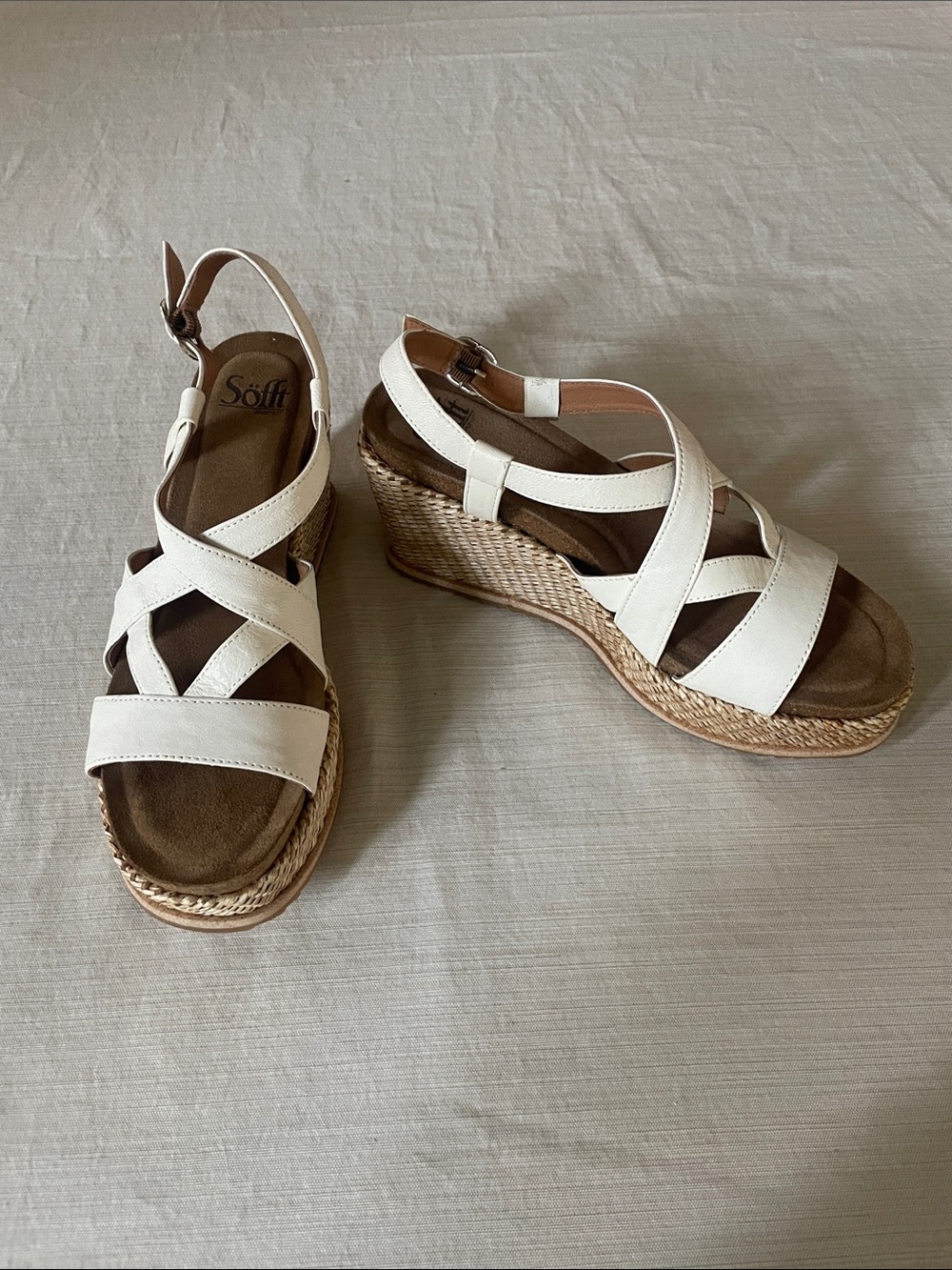 Sofft White Leather Crisscross Espadrille Wedges